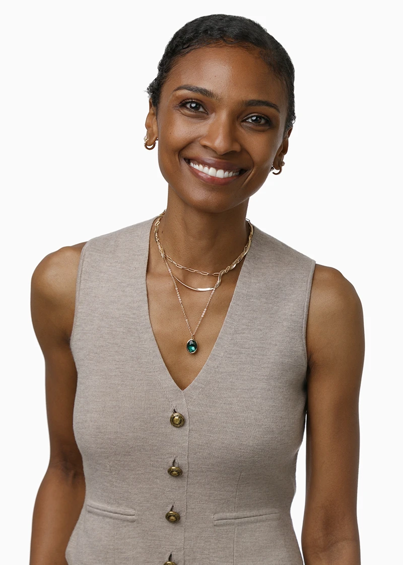 IMG-DrIsra-Ahmed-Team Dr. Isra Ahmed at Parkway Dental Implants and Speciality Center